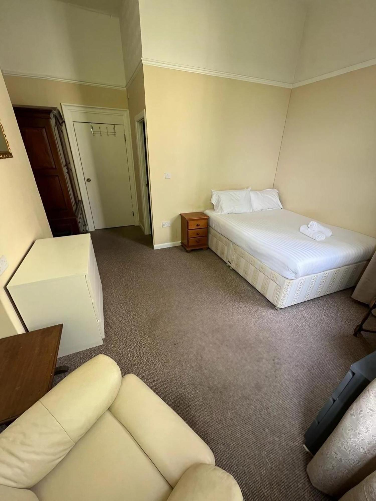 Crofton House Hotel Torquay Ruang foto