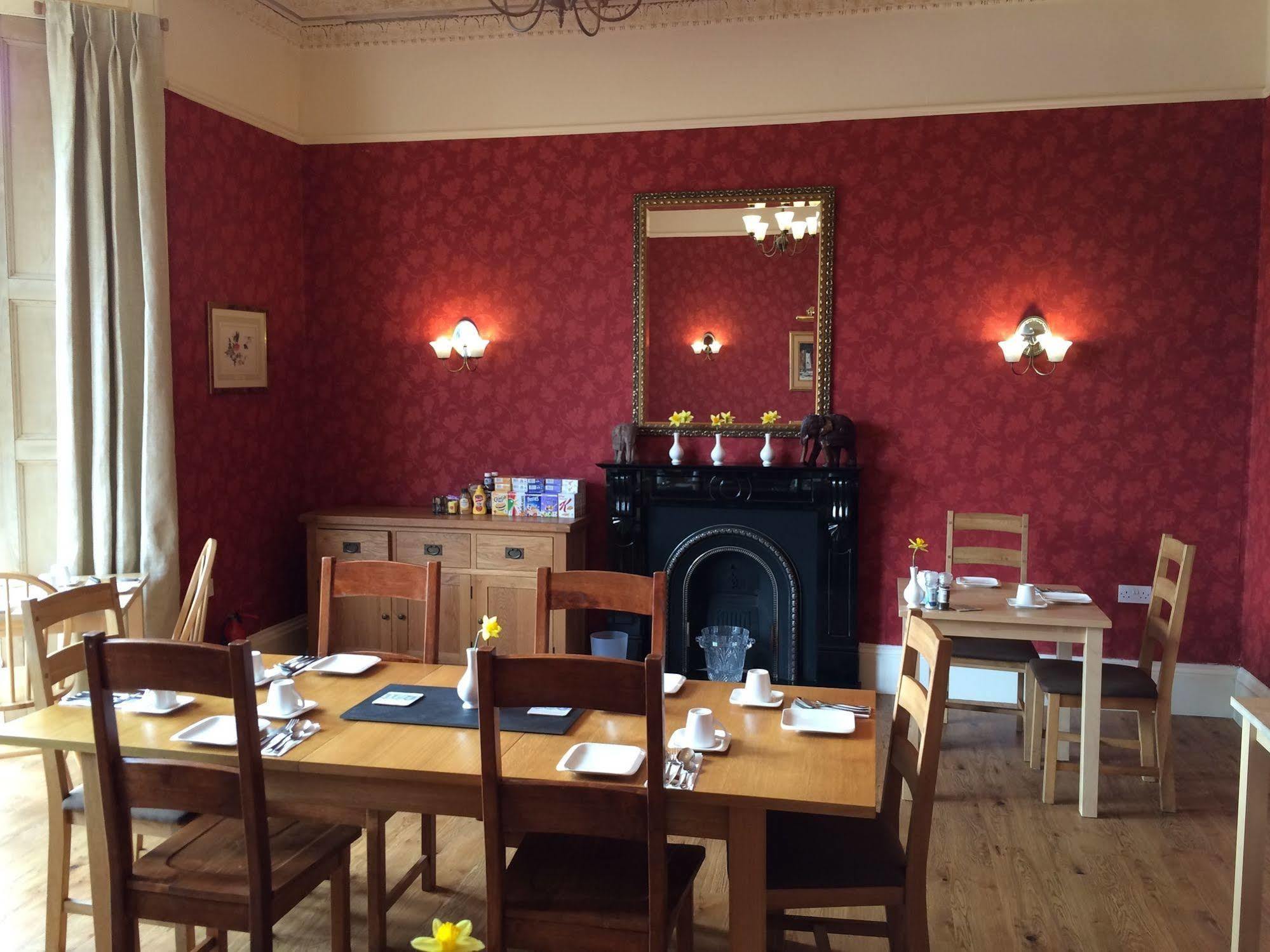Crofton House Hotel Torquay Bagian luar foto